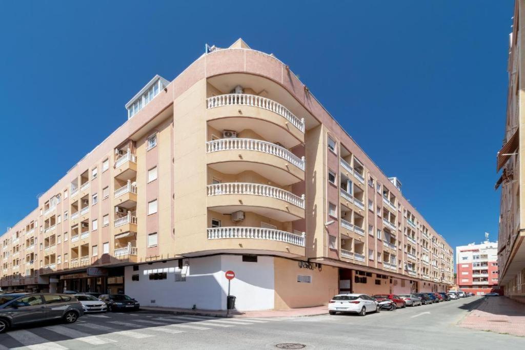 Bonito Apartamento En Torrevieja Kültér fotó